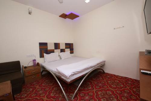 Hotel Oyo 40622 Shahi Guest House
