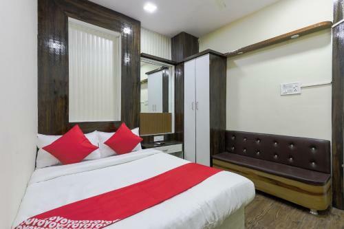 Oyo 44014 Hotel Shree
