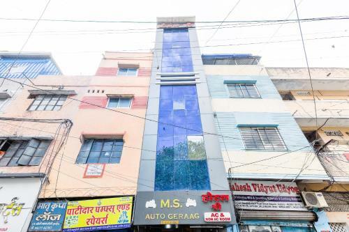 Oyo 44014 Hotel Shree