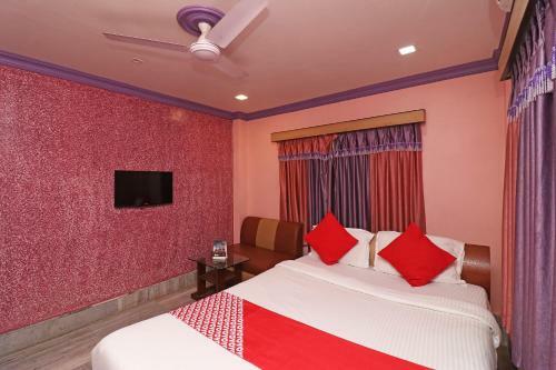 Hotel Oyo 10079 Rainbow Guest House