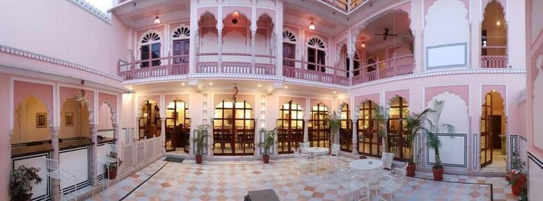 Hotel Raj Rajeshwari Haveli