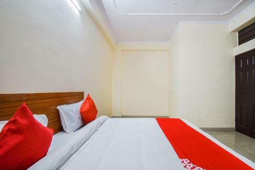 Hotel Oyo 64484 Sajjan Residency