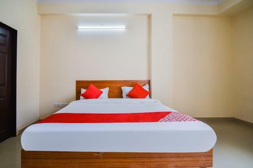 Hotel Oyo 64484 Sajjan Residency