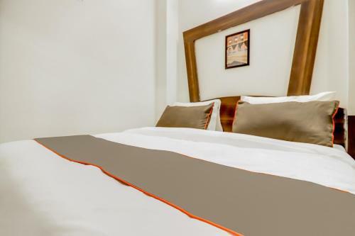 Collection O 50377 Hotel Shri Sai Manglam
