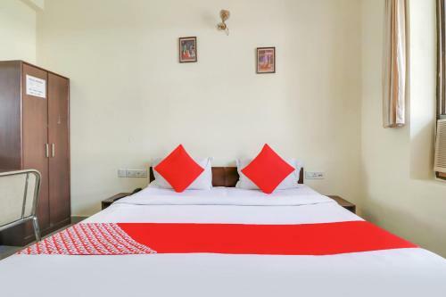 Oyo 78883 Flagship Hotel Sinjara Paradise