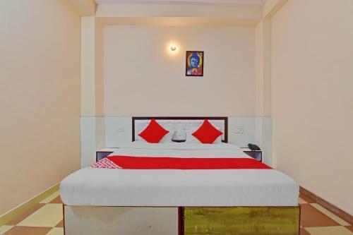 Oyo 78449 Hotel Heera Palace