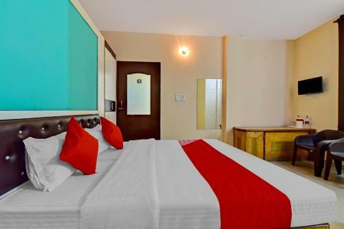 Oyo 78449 Hotel Heera Palace