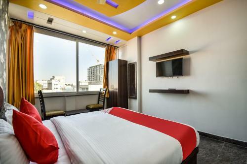 Oyo 71084 Hotel Diamond Key