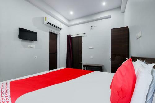 Oyo 45931 Hotel Ganesham