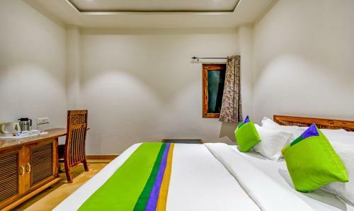 Hotel Treebo Trip Chandrangan Excellency,jaisalmer