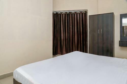 Oyo 35425 Hotel Duke Inn