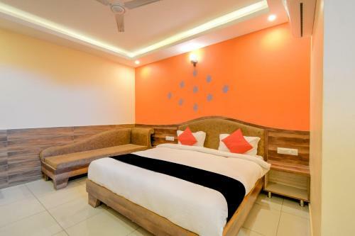 Hotel Capital O 68772 Kubergarh Resort