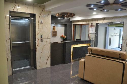 Hotel Sau Residency