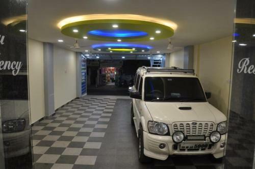 Hotel Sau Residency