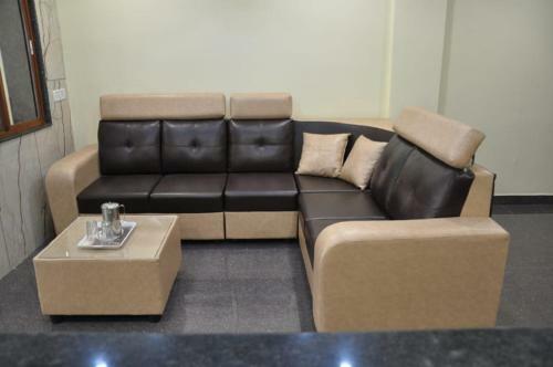Hotel Sau Residency