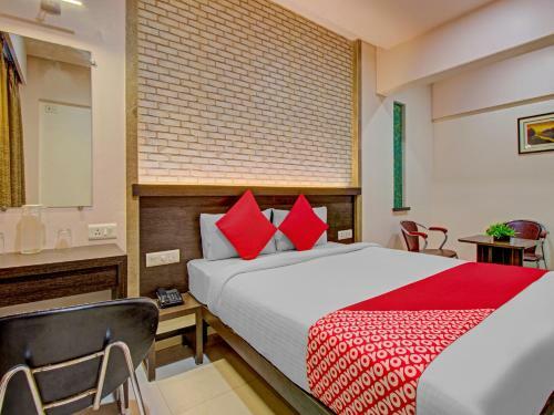 Oyo 73786 Srikrishna Paradise Hotel