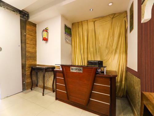 Capital O 44536 Hotel Pc Palace