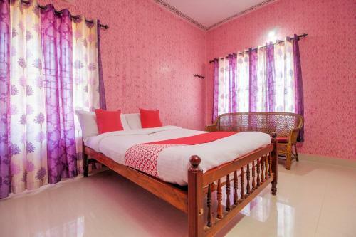 Hotel Oyo 69972 Azhagu Holiday Inn