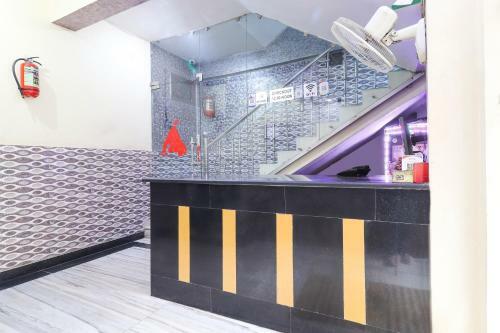 Oyo 69930 Hotel Kanha Dham