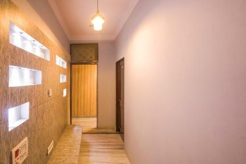 Hotel Oyo 78411 The Luxury Living