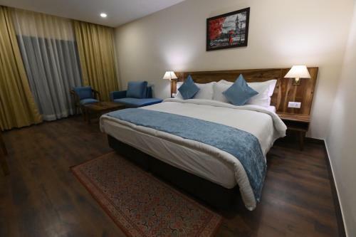 Hotel Amritara The Chateau