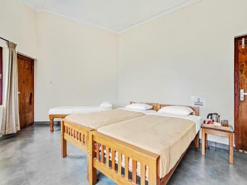 Hotel Sadashivgad Sea View Resort - Jungle Lodges