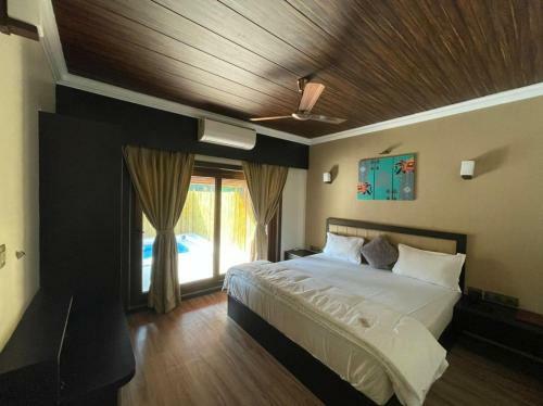 Hotel Sadanand Farmstay Resort