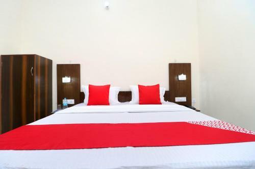 Oyo 24122 Hotel Sharnam