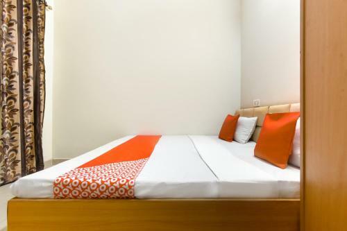 Hotel Oyo 70517 Sabtera Homes