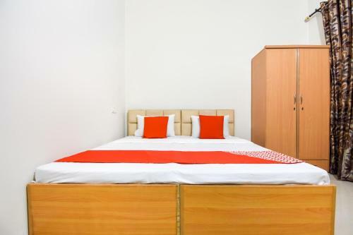 Hotel Oyo 70517 Sabtera Homes