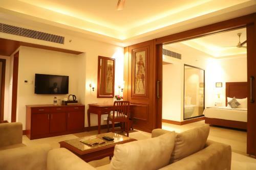 Hotel Chandela Khajuraho