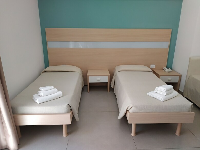 Albatros Hotel