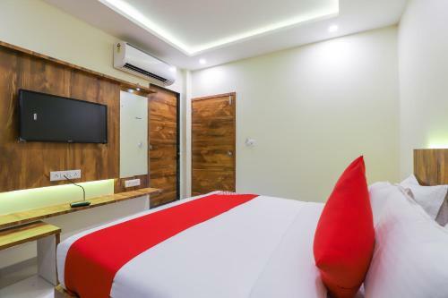 Oyo 64029 Hotel Phoenix