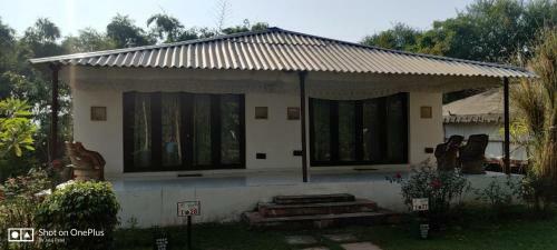 Hotel Sultan Bagh Ranthambhore- An Ethnic Camp Resort