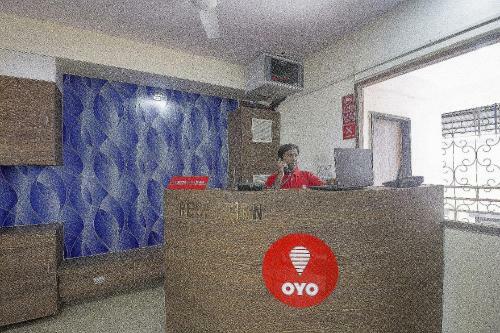 Oyo Flagship 76385 Hotel Samrat Palace - Moca