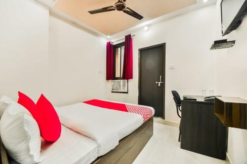 Oyo 44605 Hotel Skyway