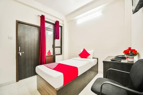 Oyo 44605 Hotel Skyway