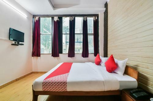 Oyo 46081 Hotel Parinay Inn