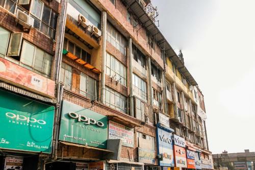 Hotel Oyo 65797 Adda Rooms