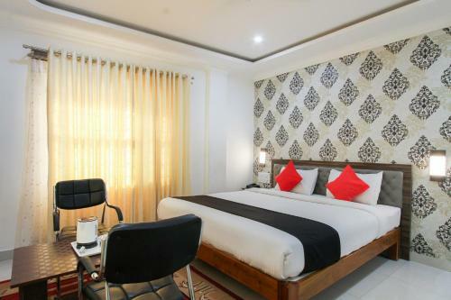 Hotel Oyo 23994 Rich Fort