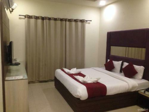 Hotel The Joy Residency