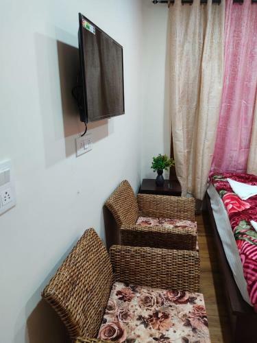 Hostal Paradise Leh Residency