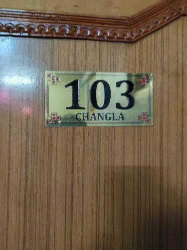 Hostal Paradise Leh Residency
