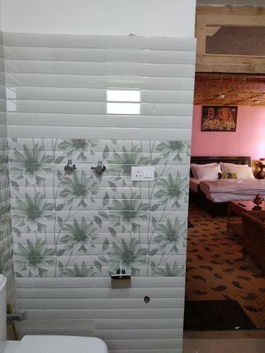 Hostal Paradise Leh Residency