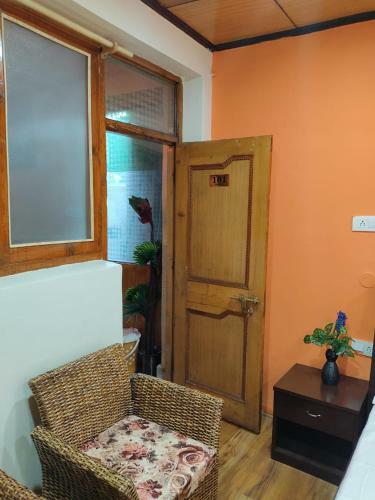 Hostal Paradise Leh Residency