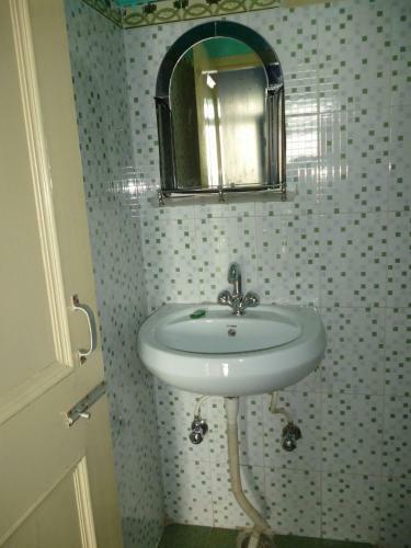Hotel Ronak Cottage