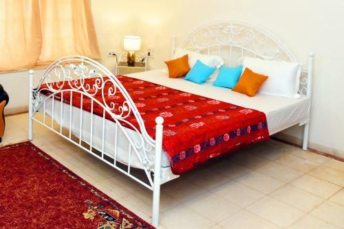 West Valley Villa, Rajbhavan Lonavala
