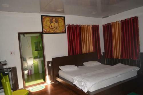 Hotel Adb Mt. Resorts Lansdowne