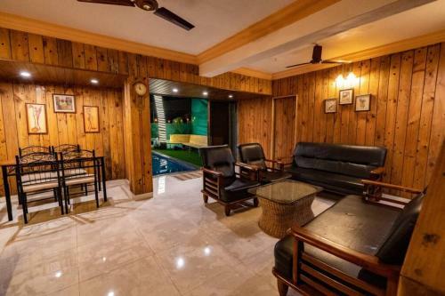 Villa Leisurely Blue Chimes, Lonavala