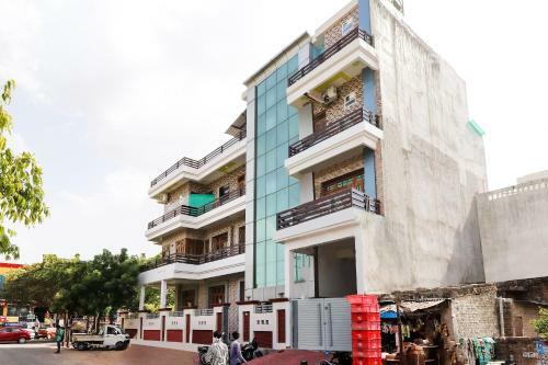 Hotel Oyo 43937 Sahara Homestays